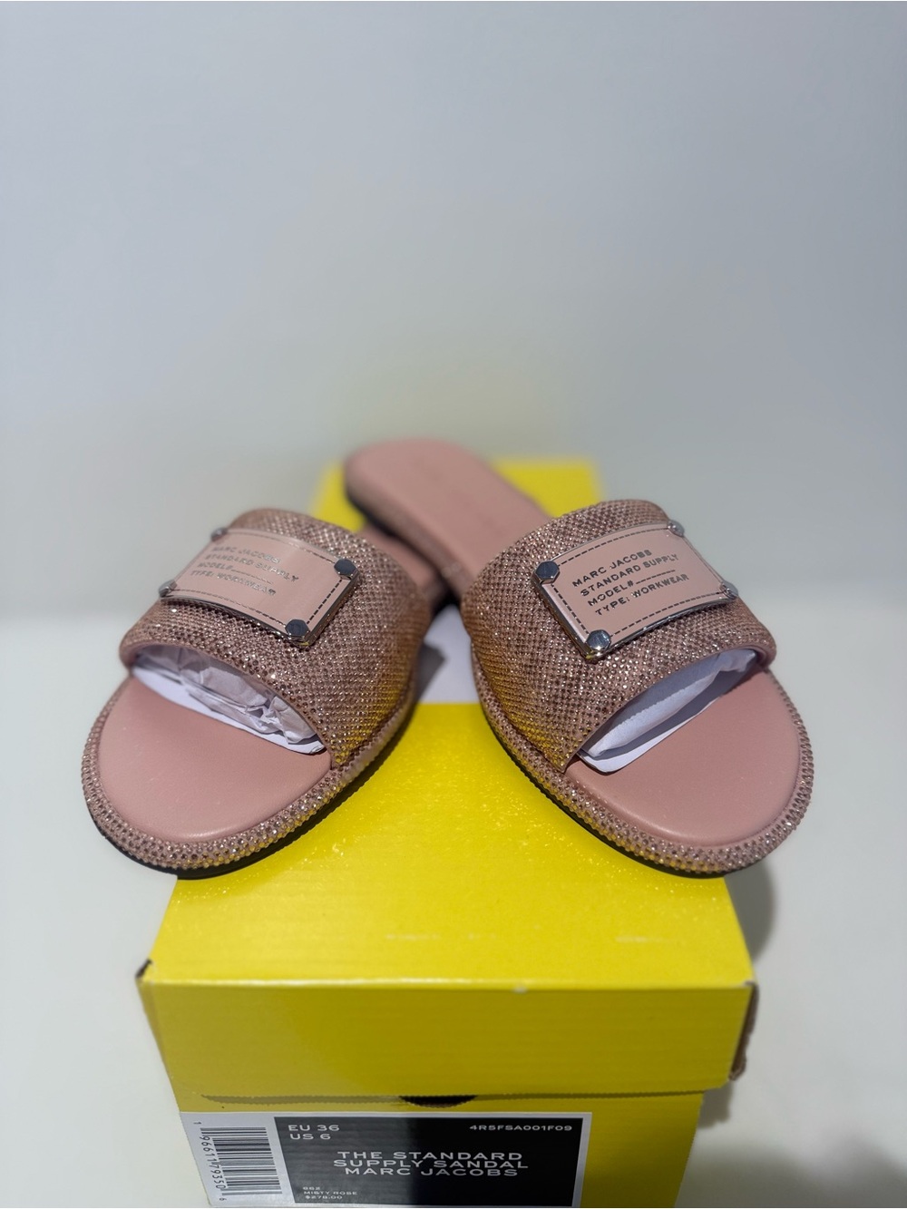 NWT Marc Jacobs standard supply sandal- misty rose size (6)